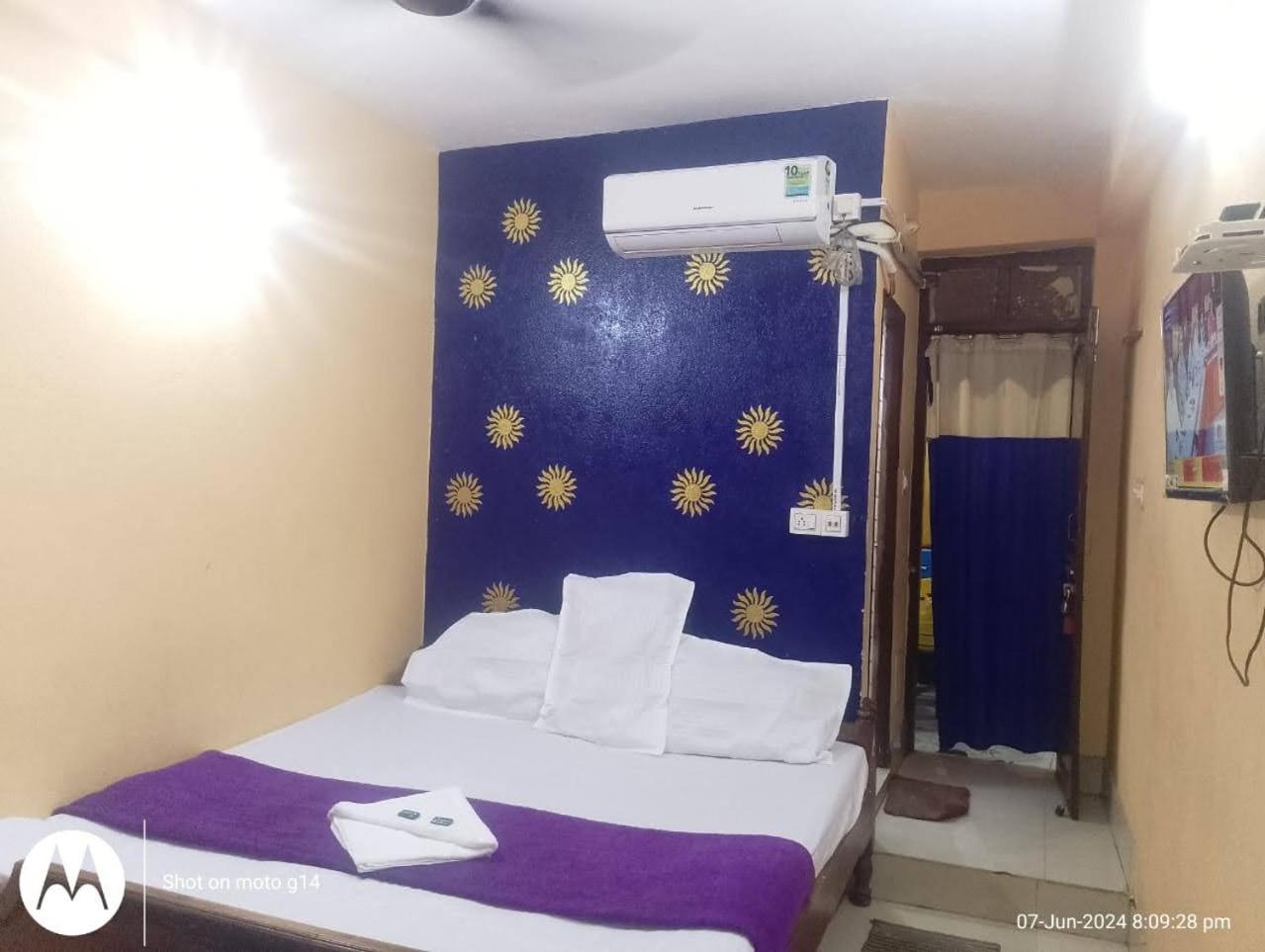 Tripureswari Guest House Purî Extérieur photo